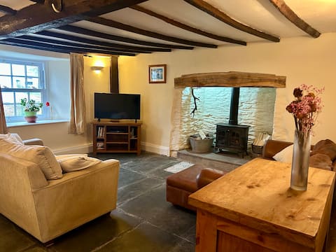 Popular Airbnb listing: Countryside cottage near Woolacombe, N Devon coast in West Down