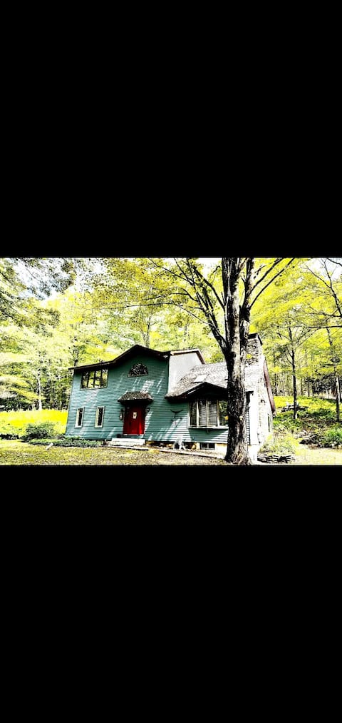 Winsted /Winchester House wifi high speed internet