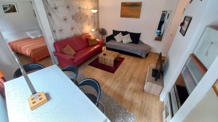 2 large lounges, one is a single sofa bed