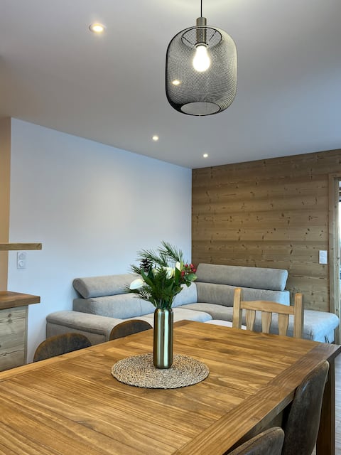 Propriété Airbnb réussie: SKI IN/OUT CARPARK 2 BEDROOMS TIGNES LAC à Tignes