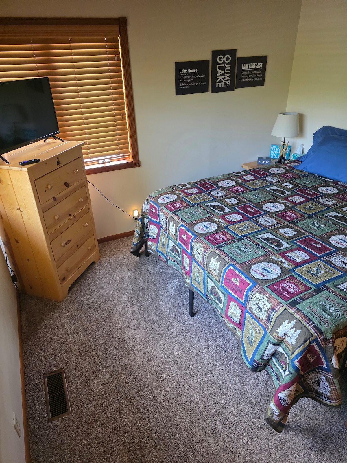 غرفة النوم 1