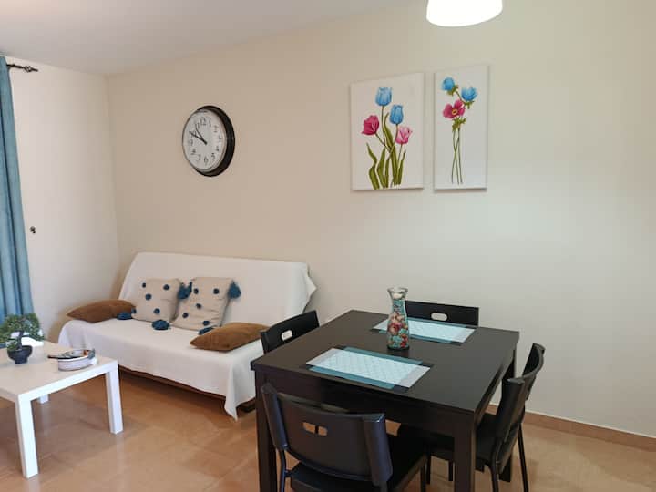 Bonito Apartamento Con Vistas Al Mar Y La Montaña - Torrox
