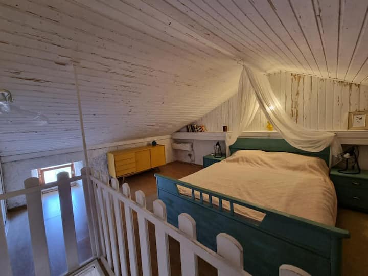 Dhomë gjumi më vete në 2 kate - papafingo