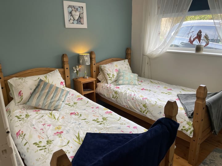 غرفة النوم 2