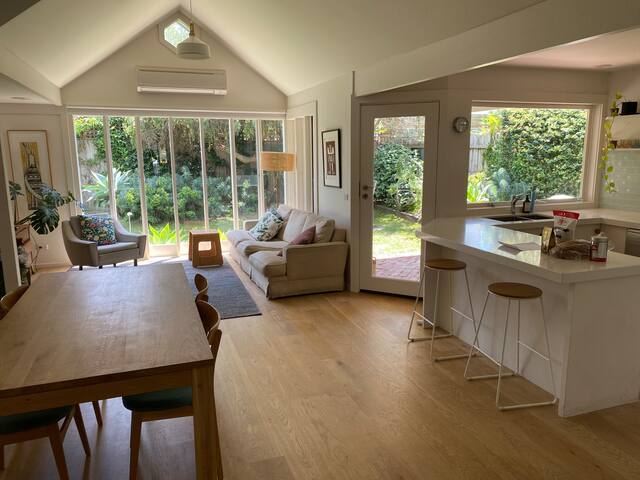 Beautiful 4 Bedroom House gallery image 2