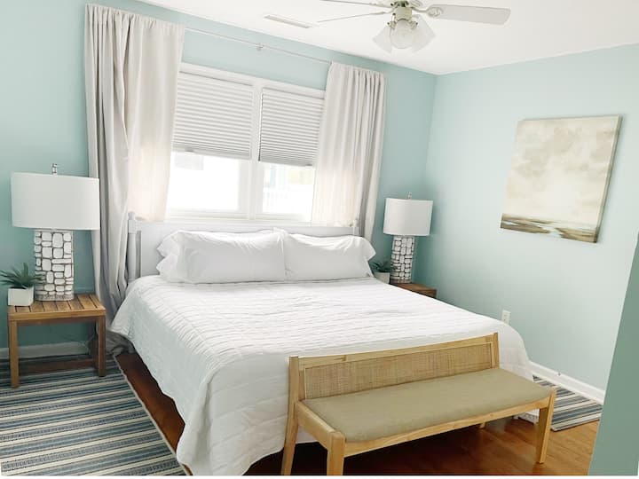 Gel Memory Foam King Size Mattress, Medium Plush