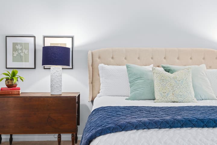 Upstairs bedroom with king bed