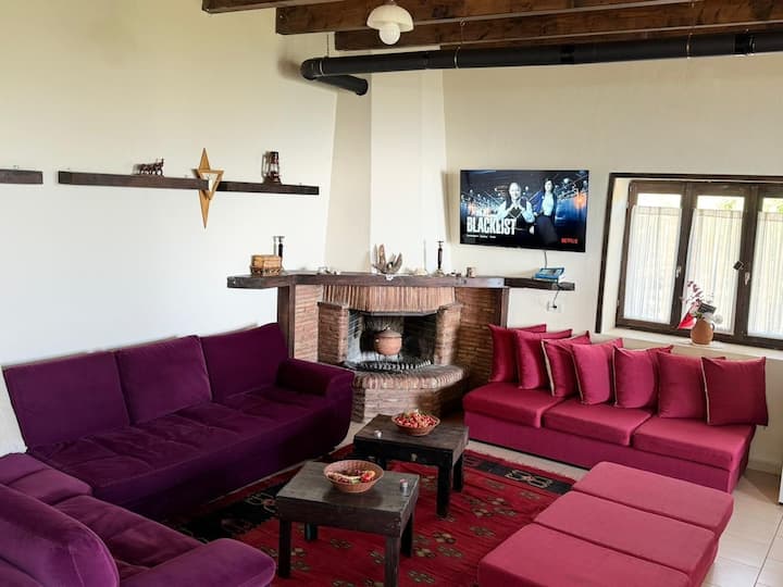 Quiet Villa Near Berat | Scenic Balcony & Garden - Albania