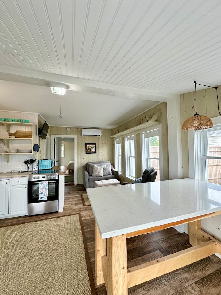 Sun & Shore Getaway - New Bedford, MA