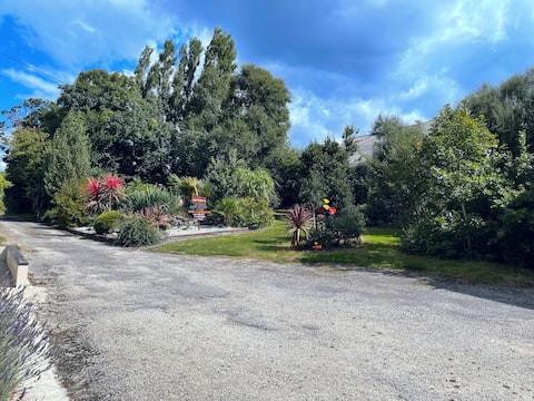 Top Airbnb: Vacation in Plomodiern in Plomodiern