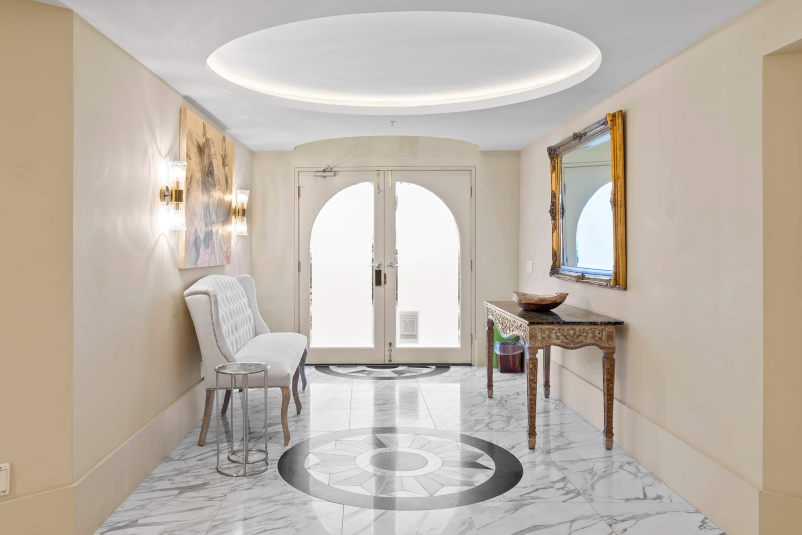 Home in San Francisco · ★5.0 · 6 bedrooms · 7 beds · 5 baths - Image 2