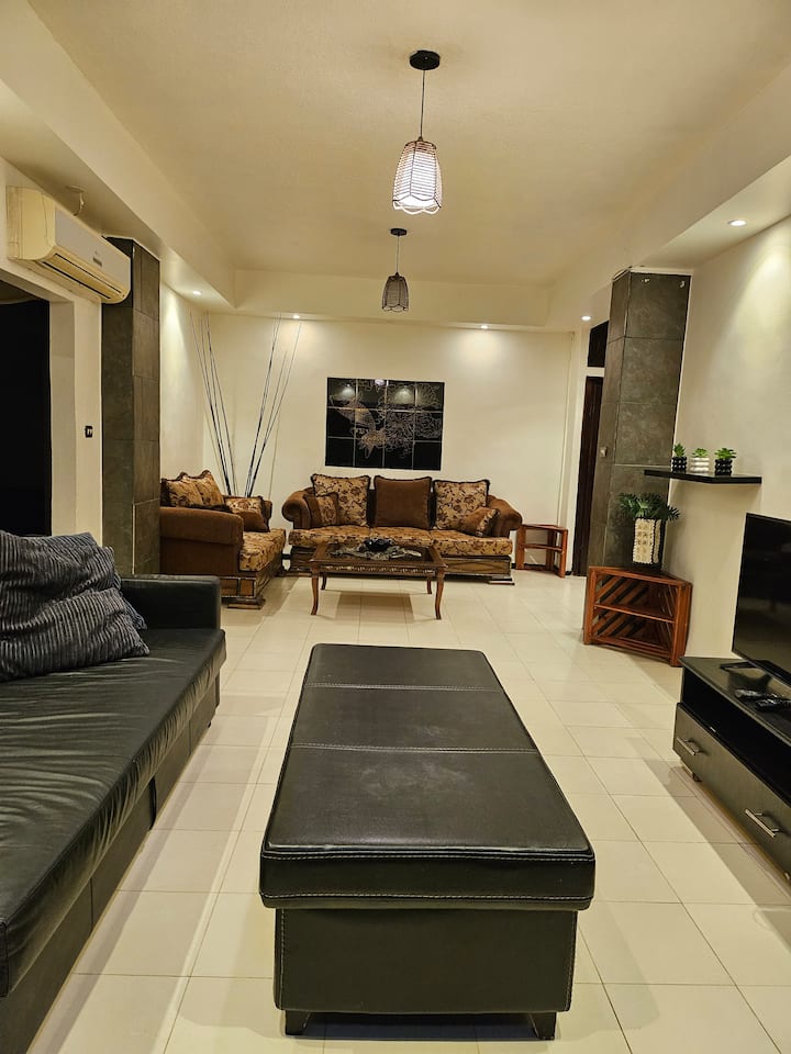 2 Bedroom Apartment/private Backyard/safe Location - Ammán