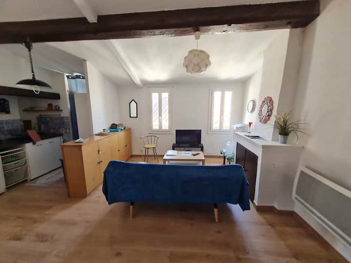 Studio Lumineux+mezzanine+ Clim Mobile+wifi - Cassis