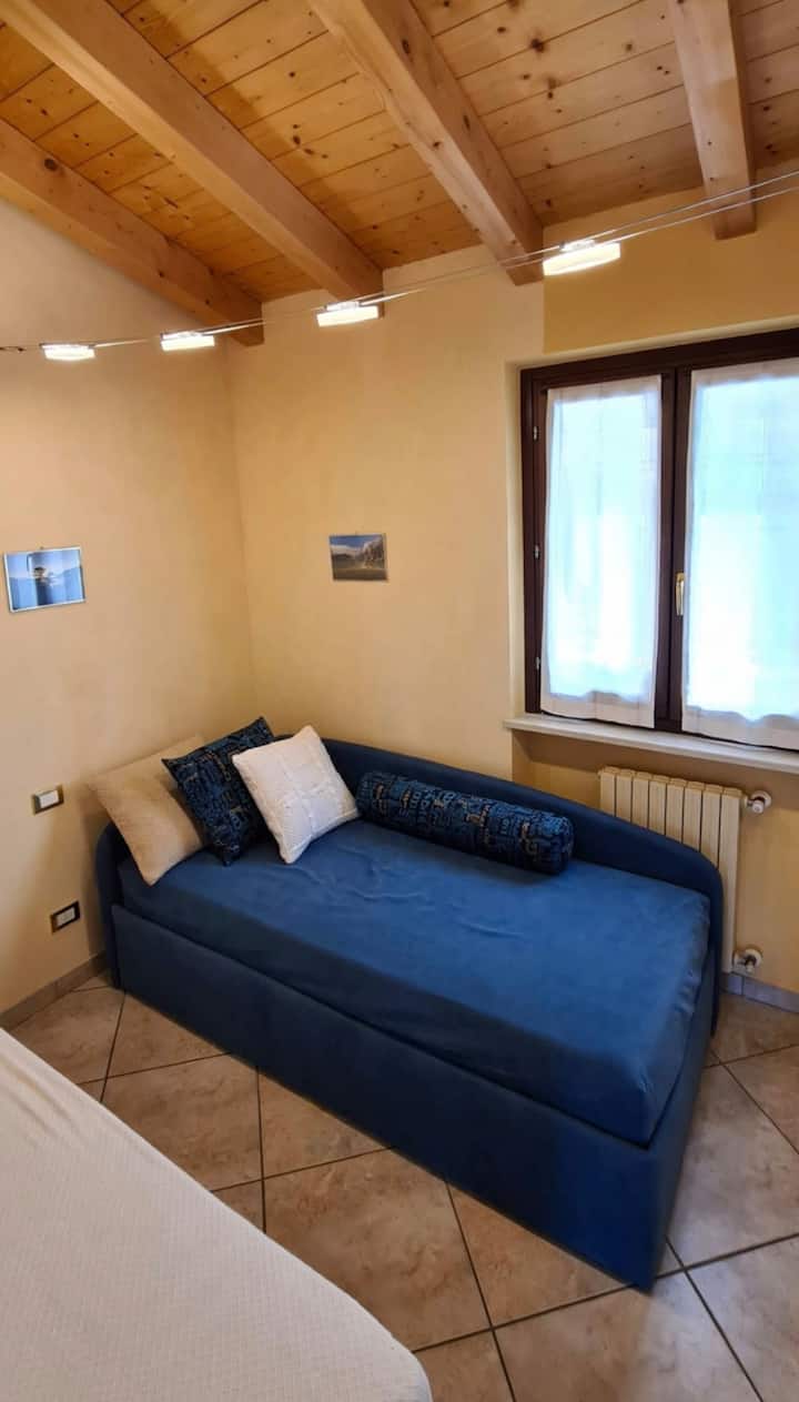 საძინებელი 2