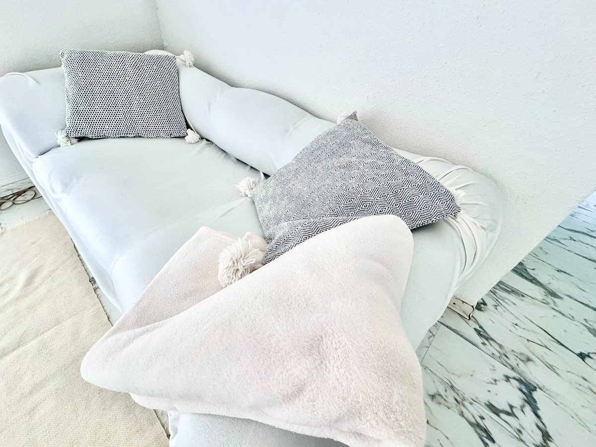 Propiedad de Airbnb exitosa: Spacious, bright apartment Neuss-Düsseldorf en Neuss