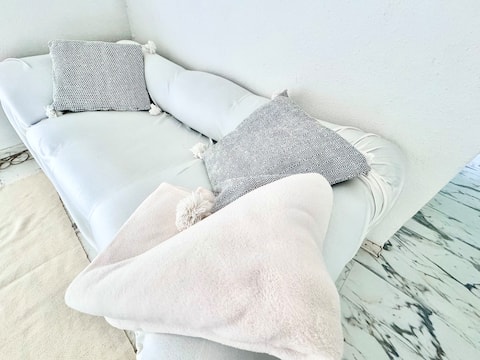 Erfolgreiche Airbnb-Immobilie: Spacious, bright apartment Neuss-Düsseldorf in Neuss