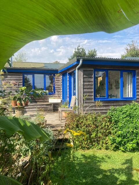 The Boat Builders Cabin (nr Caswell Bay)