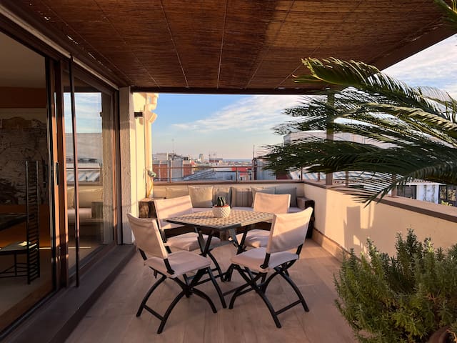 Sophisticated 3-BR Penthouse with Scenic Terraces