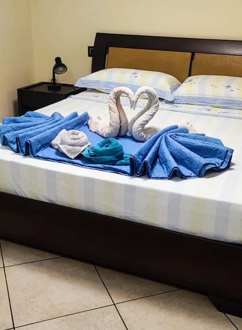 1 Apartment on the Beach