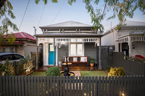 Successful Airbnb property: Victorian West LUXE Living 7km from CBD in Footscray