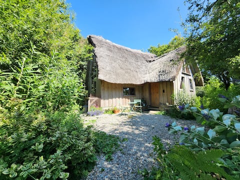 Top Airbnb: The Little Thatch Barn in North, South, East, North, South, East, North, South, East, North, South, East, North, South, East, North, South, East