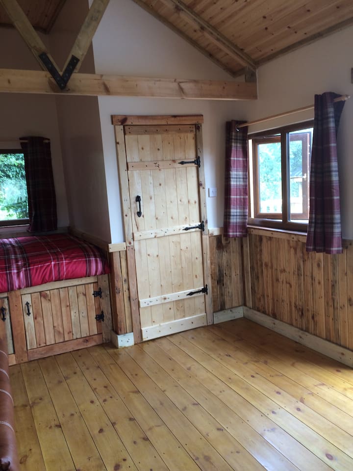 Arraslea (2) Two Person Cabin With Private Hot Tub - Bonsall