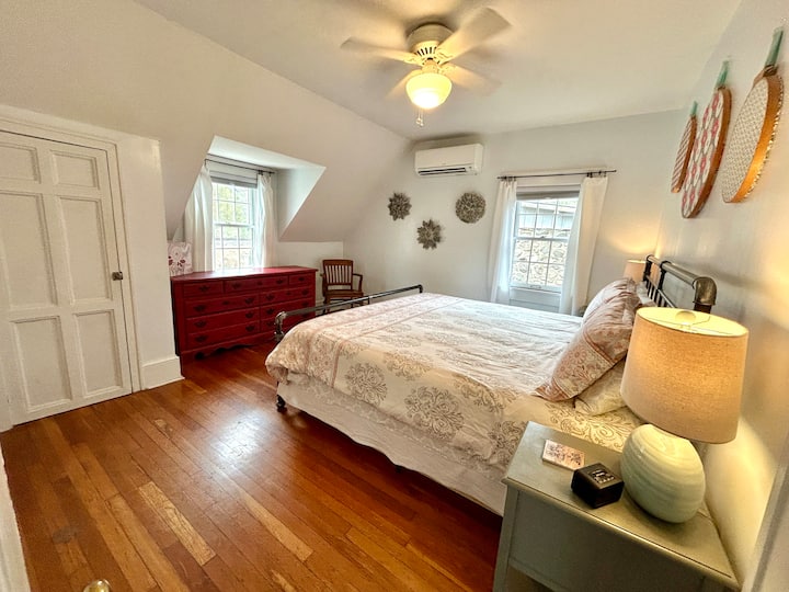 Upper level bedroom 2 with king bed.