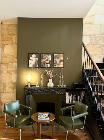 Stone house in the most trendy place in Bordeaux