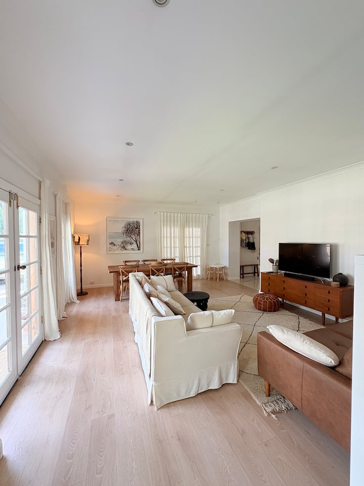 Stylish Beach House | Long Stay | Lrg2 Bed | Wfh - Australië