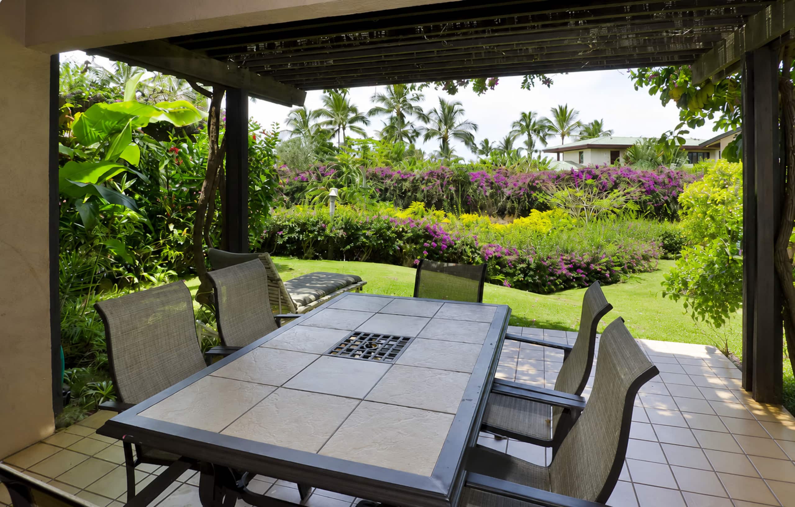Condo in Kihei · ★4.96 · 1 bedroom · 3 beds · 2 baths - Image 8