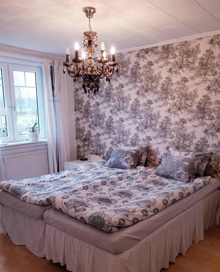 Schlafzimmer 2