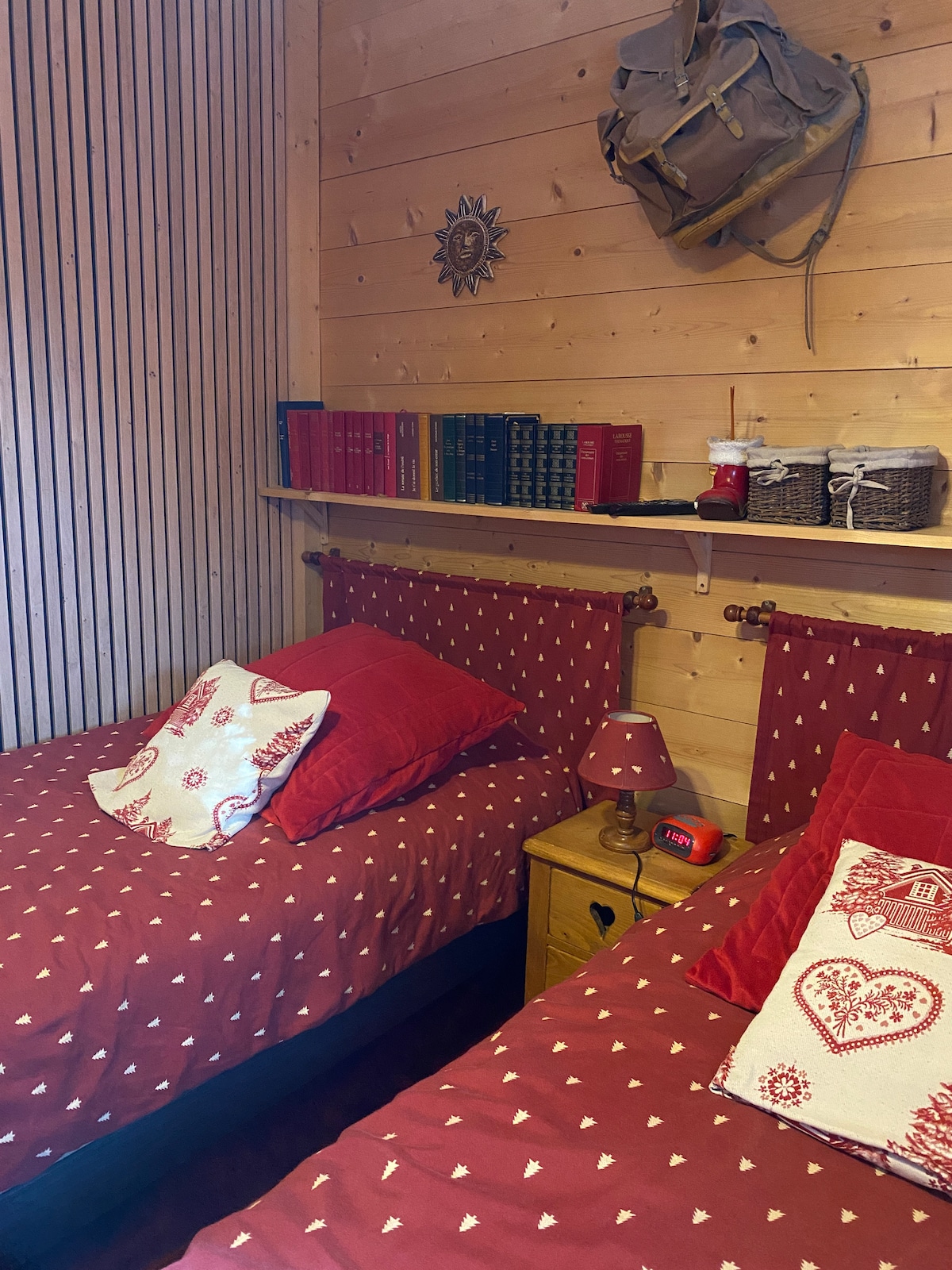 غرفة النوم 2