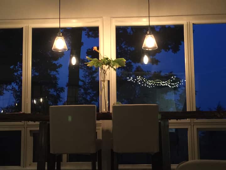 Lanai - Prince Edward