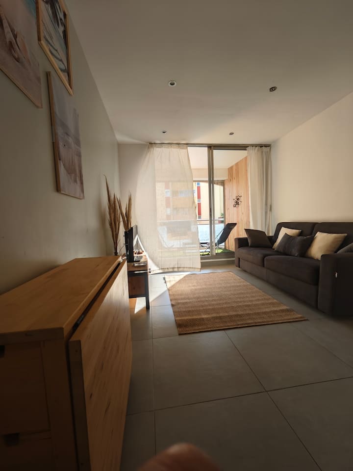Tres Bel Appartement A Cote De La Plage - Carnon