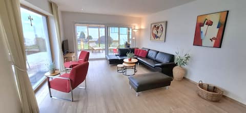 Beliebte Airbnb-Anzeige: Detached Chalet with luxury wellness in Piesendorf in Piesendorf