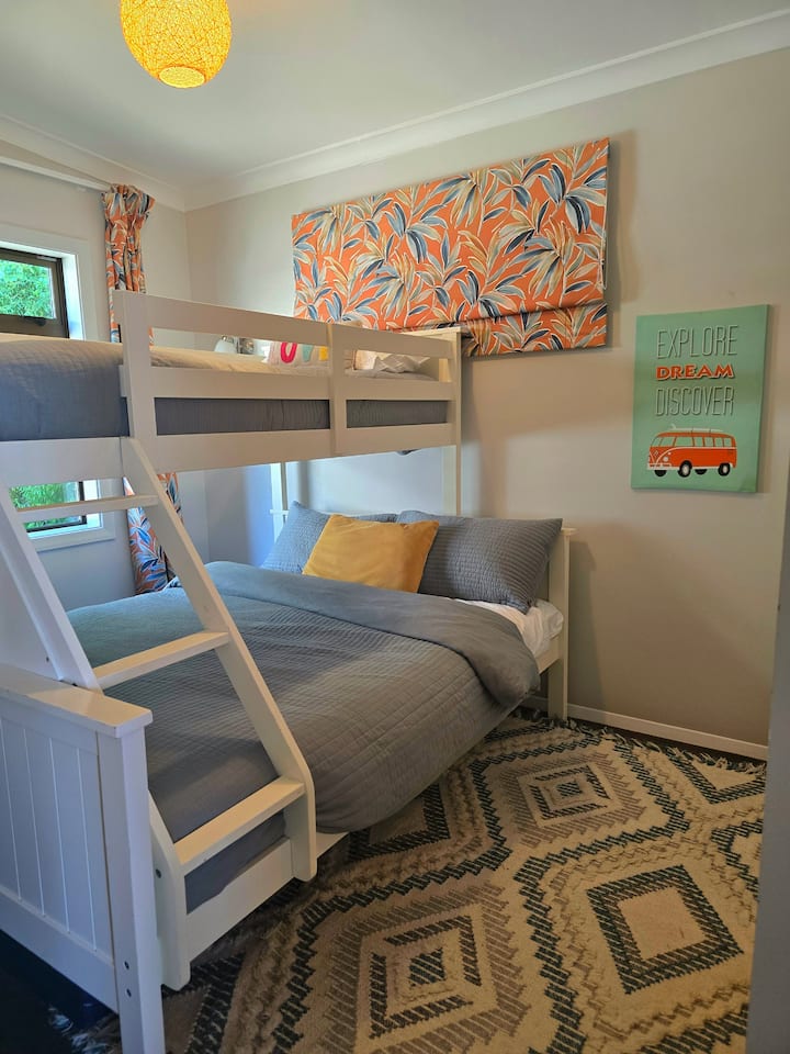 غرفة النوم 2