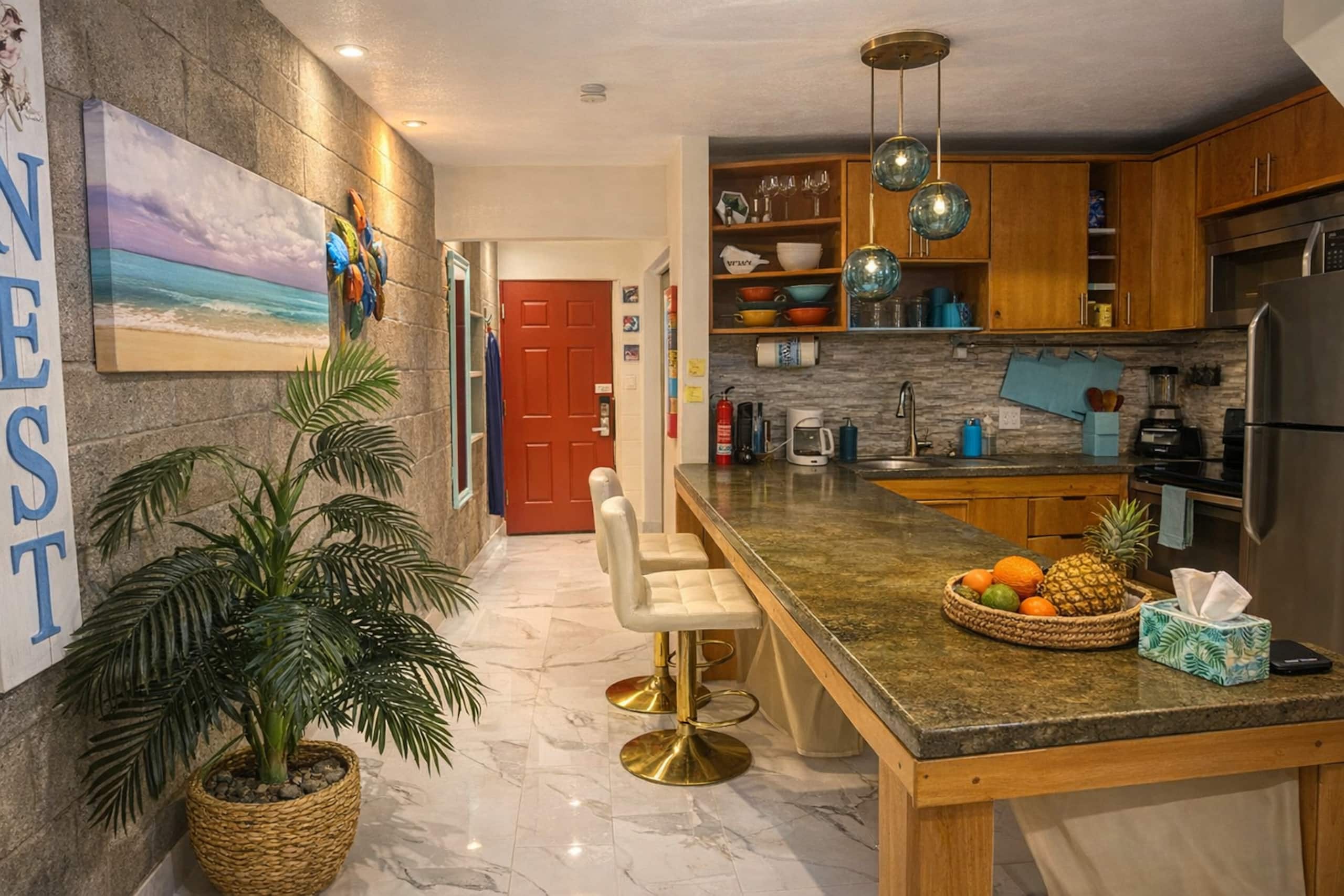 Condo in Kihei · ★4.64 · 2 bedrooms · 3 beds · 1 private bath - Image 4