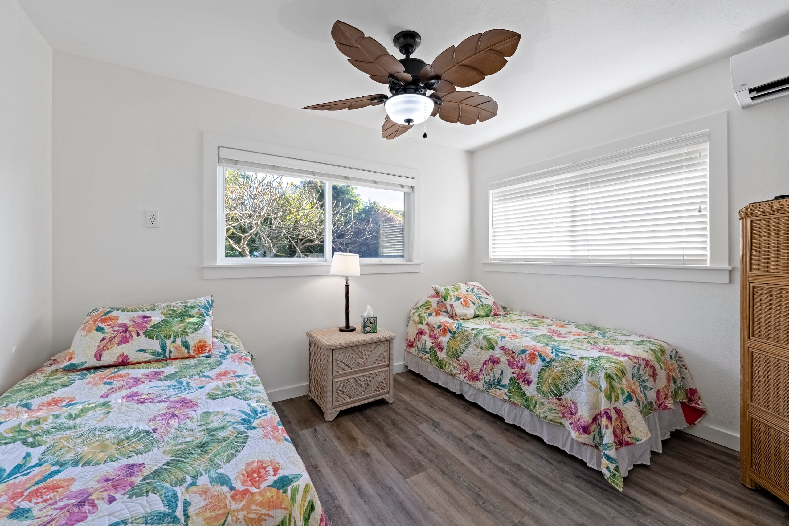 Palm Surf Bungalow - Photo 14