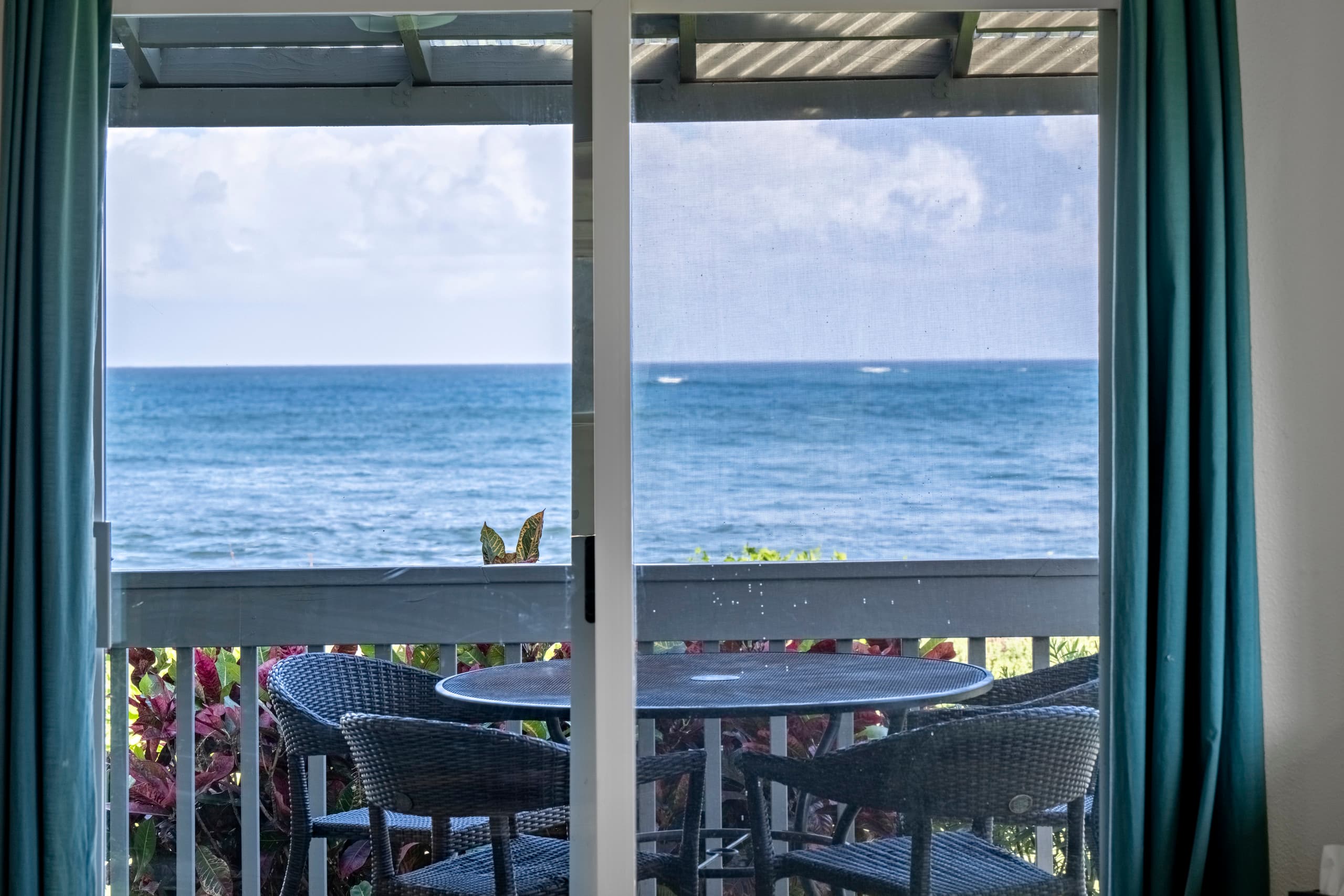 Palm Surf Bungalow - Photo 20
