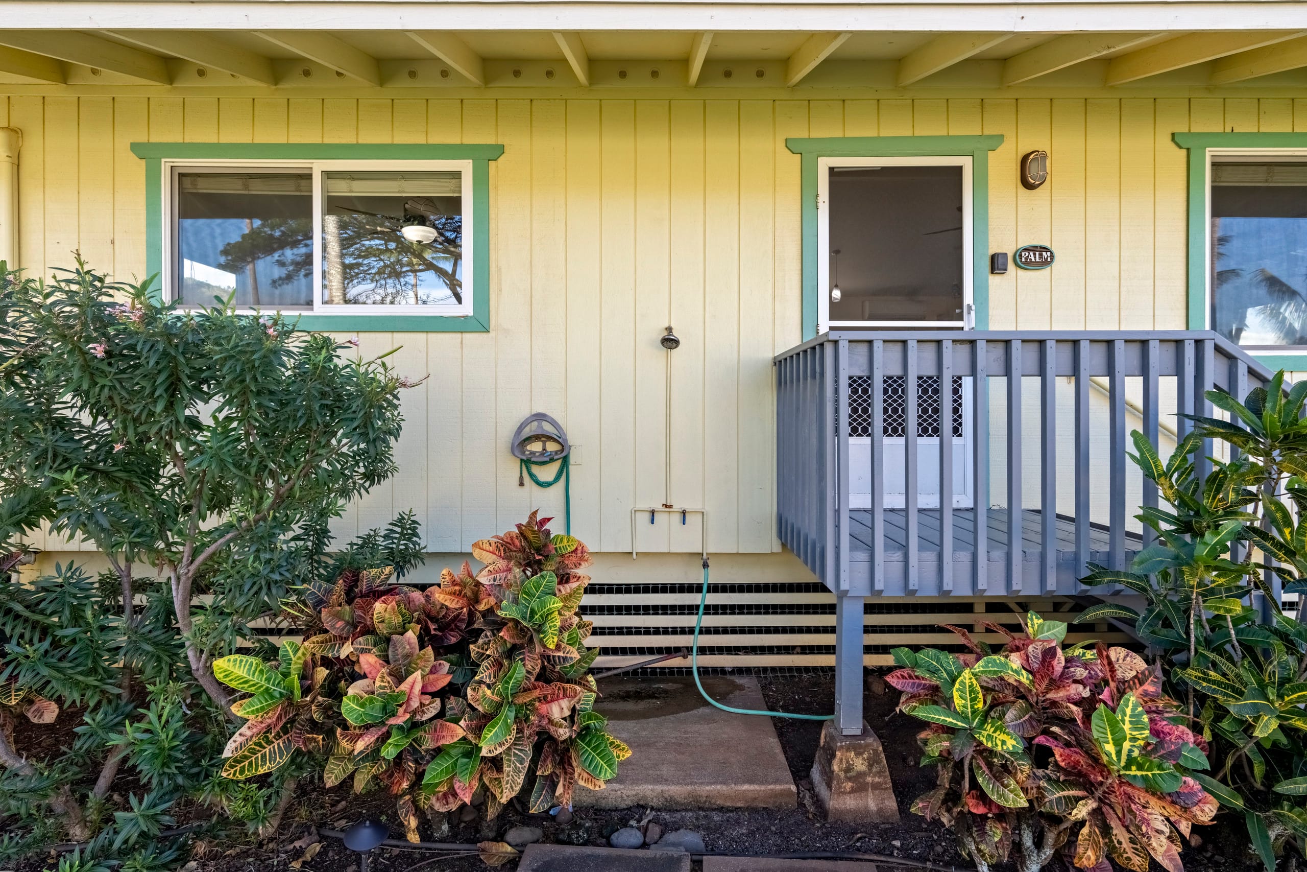 Palm Surf Bungalow - Photo 26