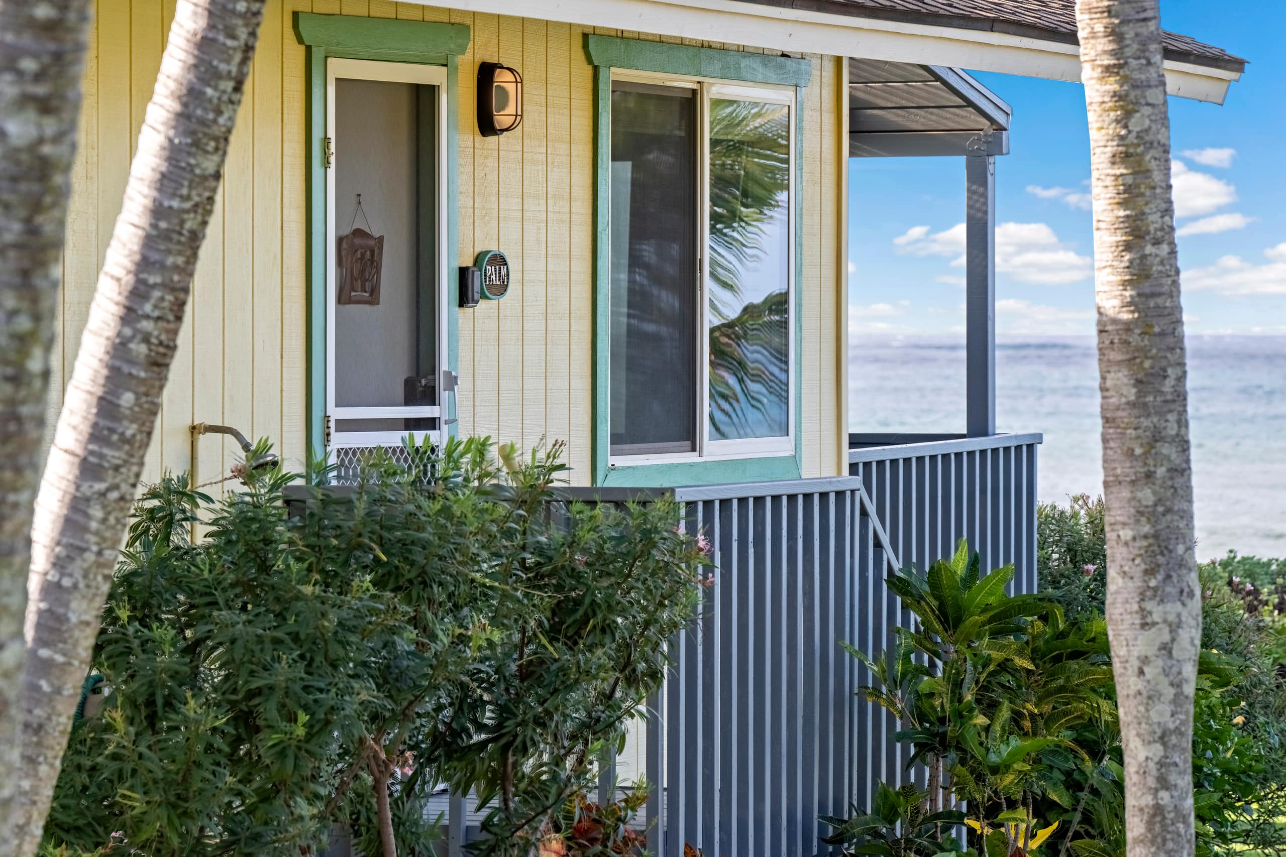 Palm Surf Bungalow - Photo 29