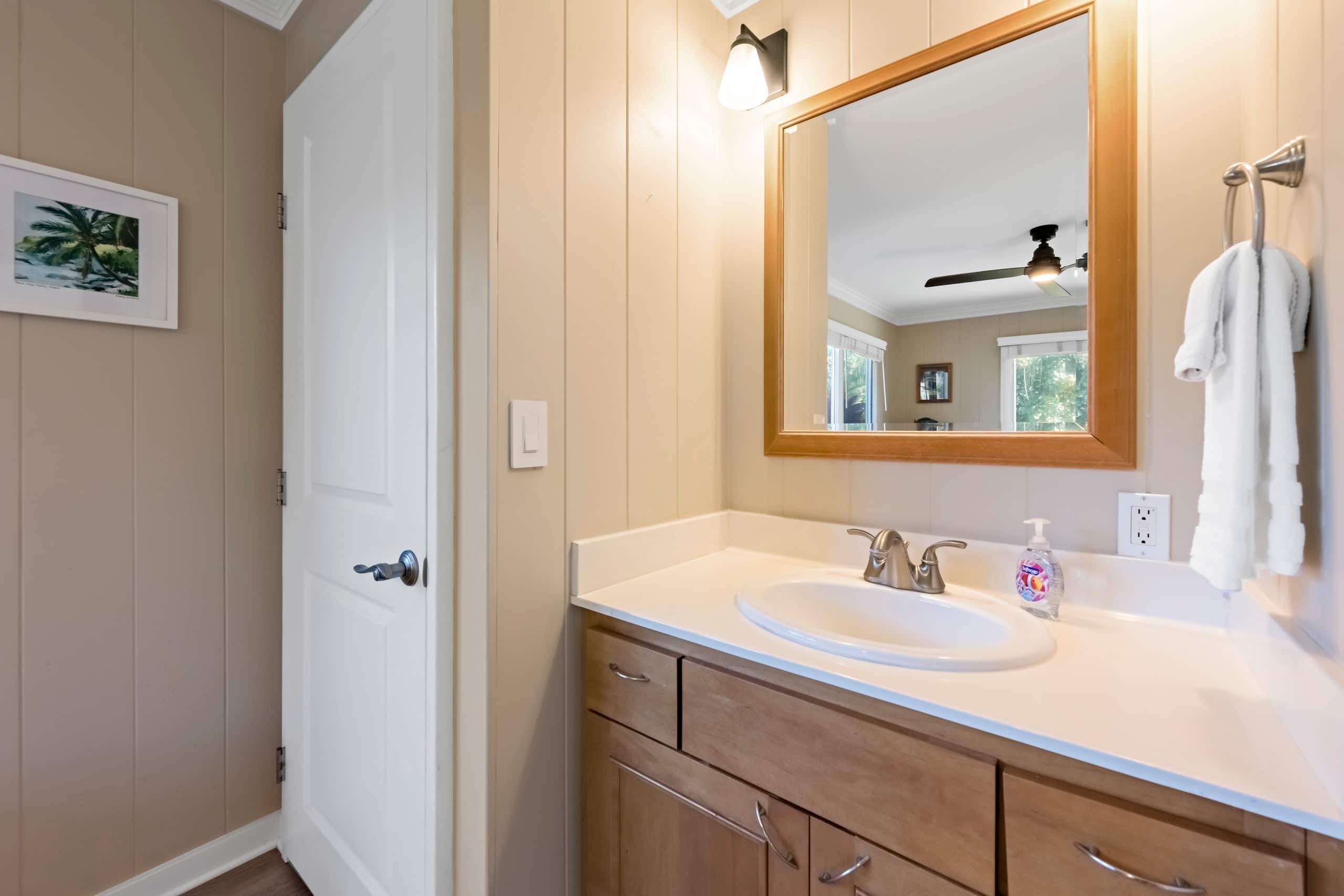 Home in Paia · ★4.96 · 5 bedrooms · 4 beds · 2 private baths - Image 4