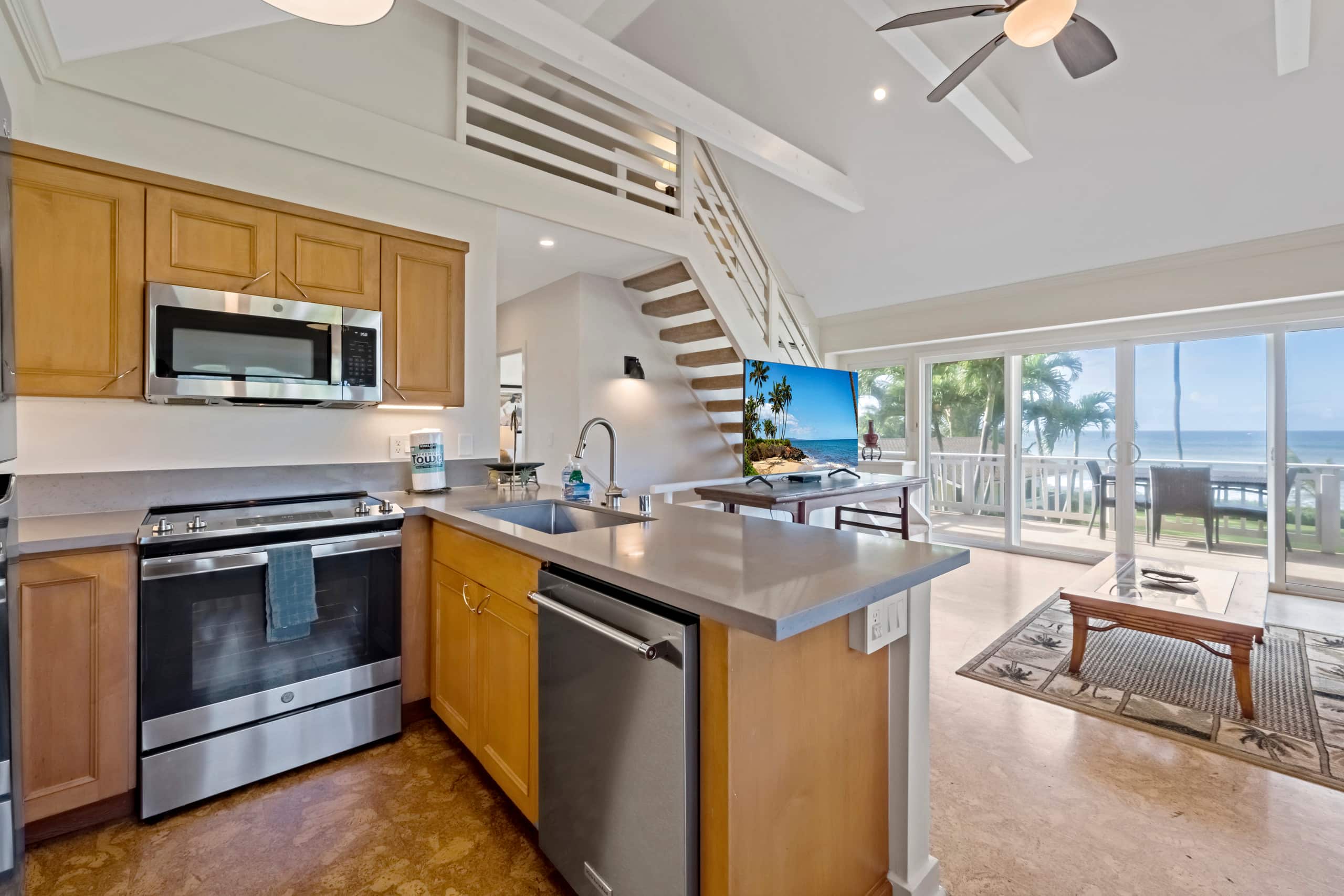 Home in Paia · ★4.96 · 5 bedrooms · 4 beds · 2 private baths - Image 12