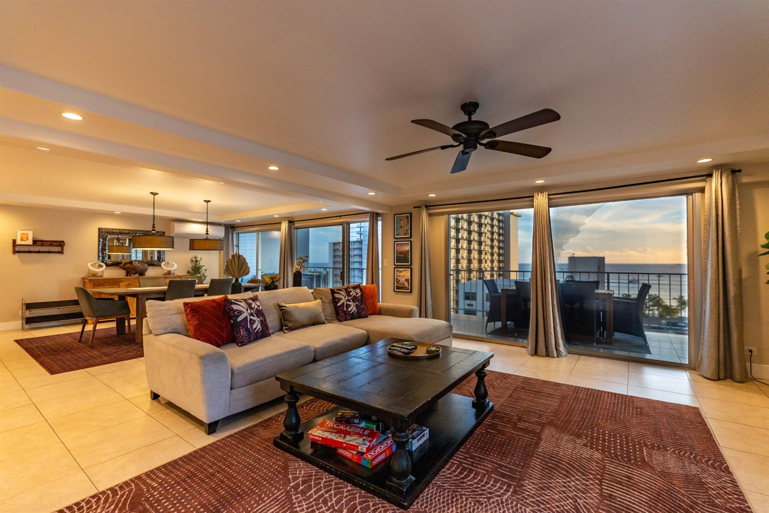 Condo in Honolulu · ★4.91 · 2 bedrooms · 4 beds · 2 baths - Image 5