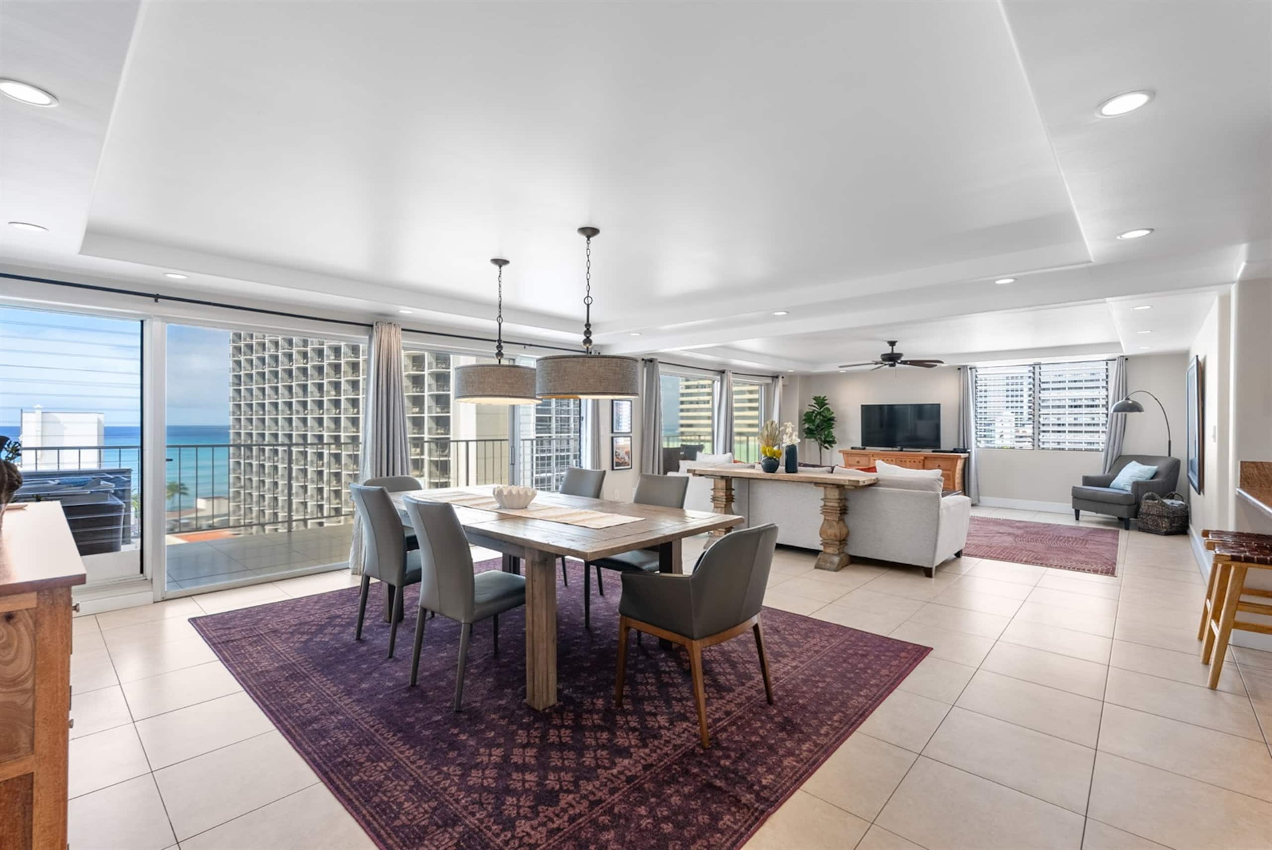 Condo in Honolulu · ★4.91 · 2 bedrooms · 4 beds · 2 baths - Image 15