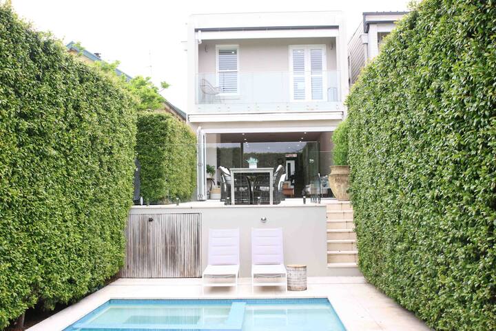 Luxury Balgowlah 3 bedroom home