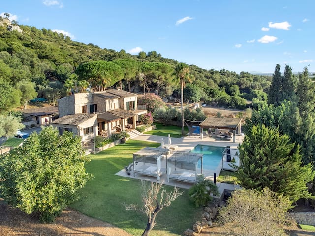 VILLA CAN JOYA amazing 8 min beach