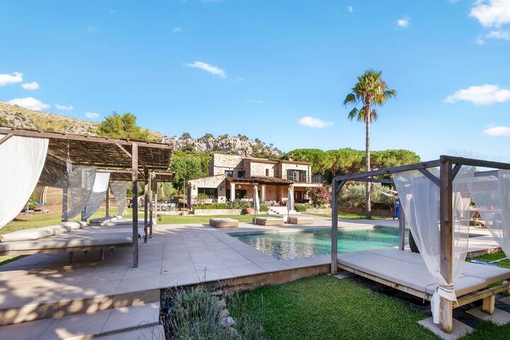 VILLA CAN JOYA amazing 8 min beach gallery image 5