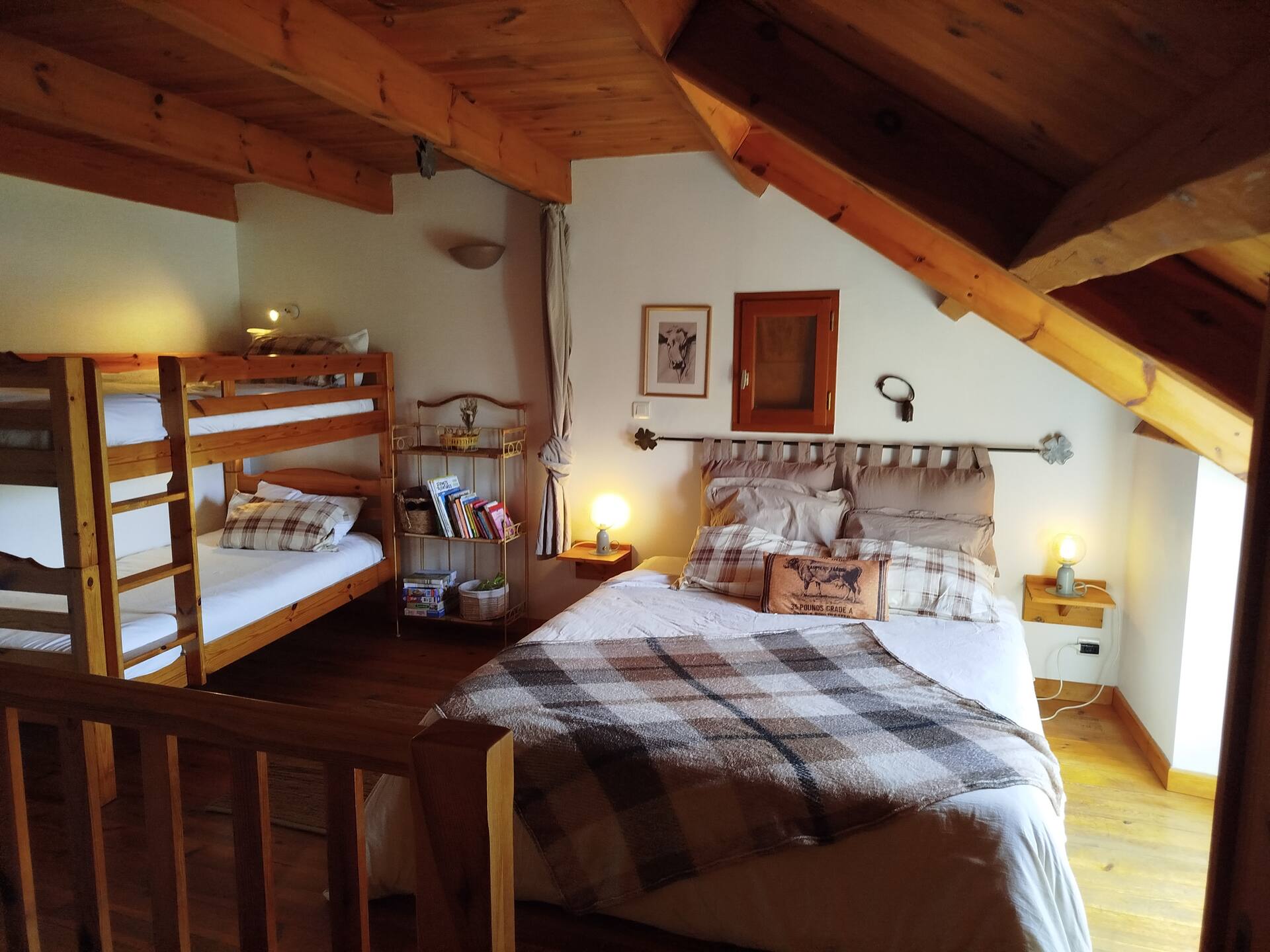Aubrac Apartment / Gîte de Catusse