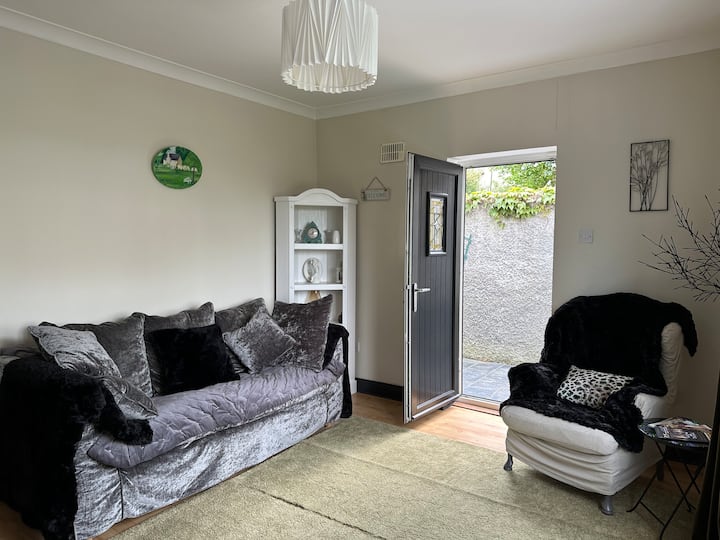 The Bungalow One Bedroom With Private Entrance - Dublín